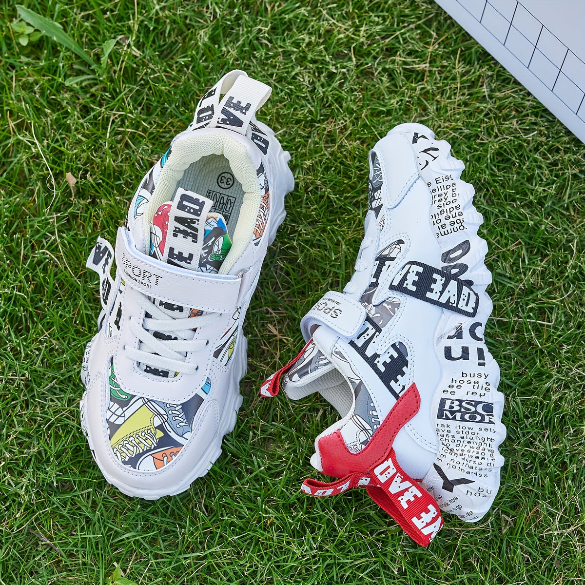 Kids' White & Beige Cartoon Print Sneakers – Low-Top Hook-and-Loop Running Shoes for Boys & Girls